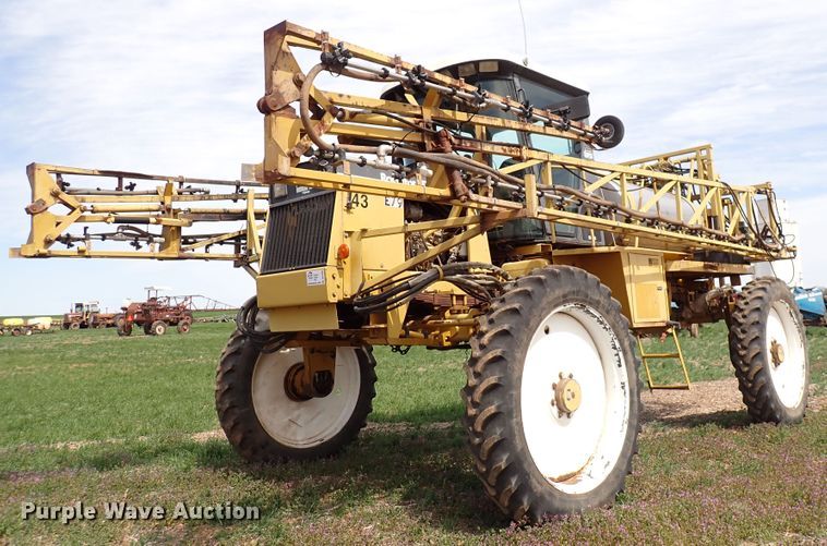 image for item DK4586 Ag-Chem RoGator 854  sprayer