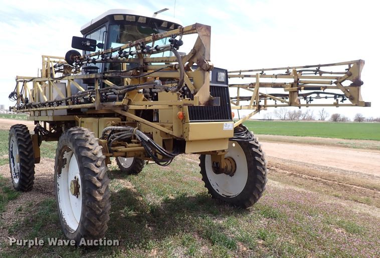 image for item DK4586 Ag-Chem RoGator 854  sprayer