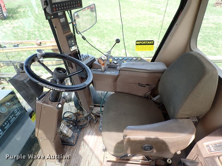 image for item DK4586 Ag-Chem RoGator 854  sprayer