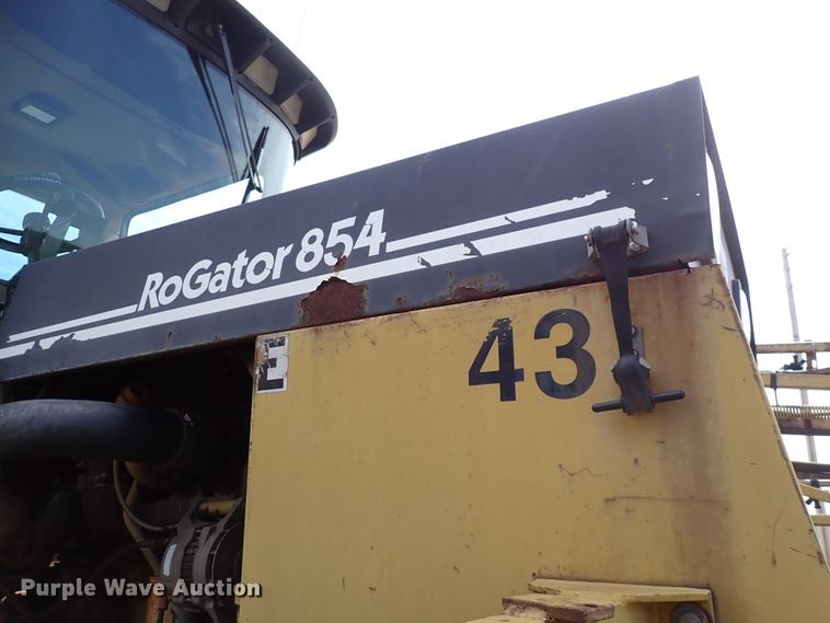 image for item DK4586 Ag-Chem RoGator 854  sprayer