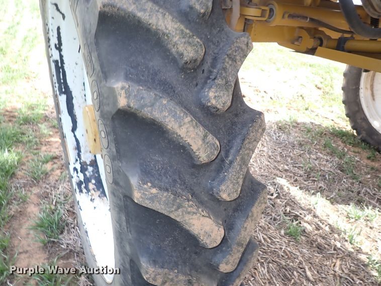 image for item DK4586 Ag-Chem RoGator 854  sprayer