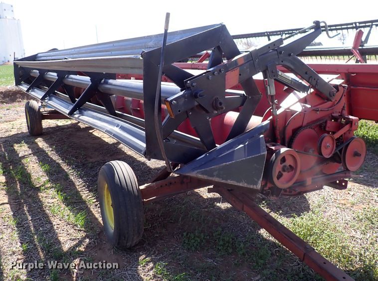 image for item DK4590 1988 Case IH 1010-25  rigid head