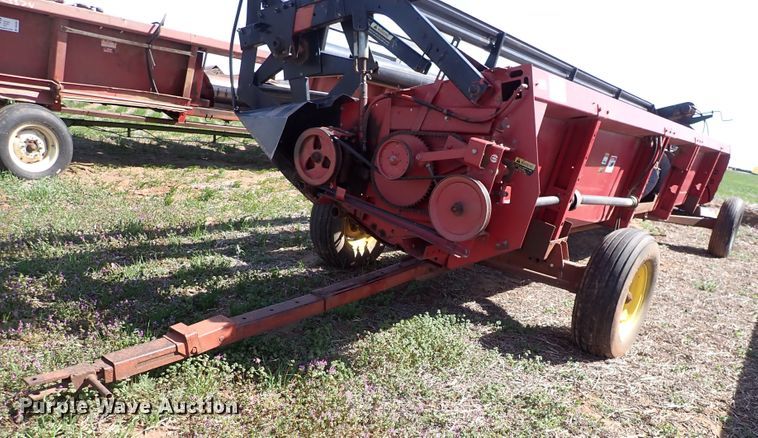 image for item DK4590 1988 Case IH 1010-25  rigid head