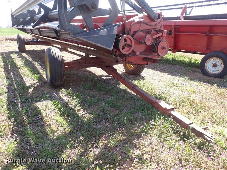 image for item DK4590 1988 Case IH 1010-25  rigid head