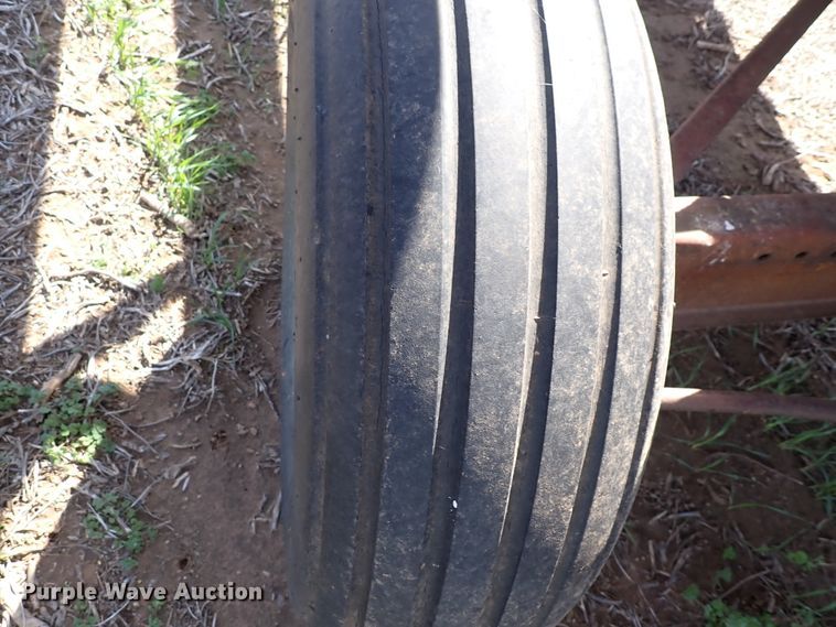 image for item DK4590 1988 Case IH 1010-25  rigid head