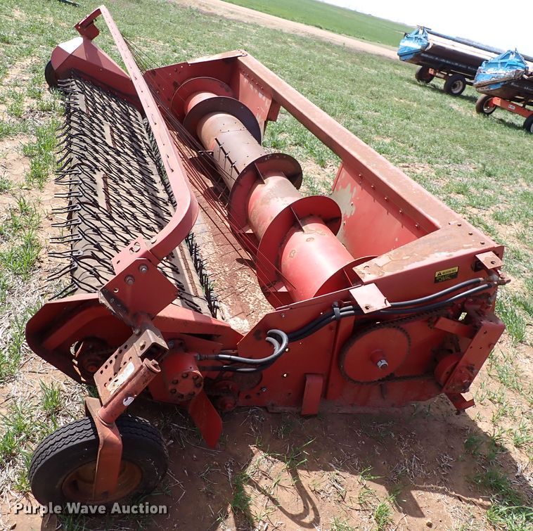 image for item DK4593 Case IH 1015  pickup head