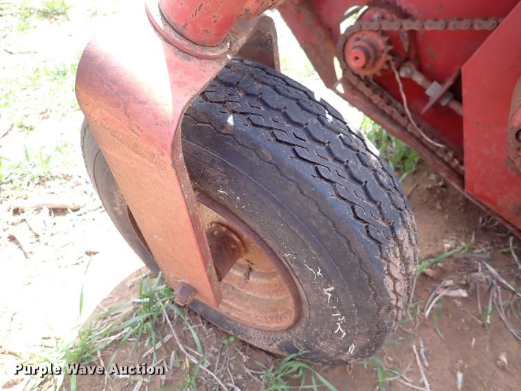 image for item DK4593 Case IH 1015  pickup head
