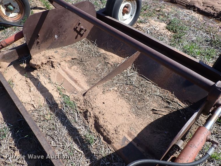 image for item DK4600 Tumblebug scraper