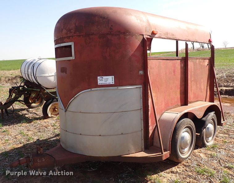 image for item DK4602 Schmitz BullMobile livestock trailer