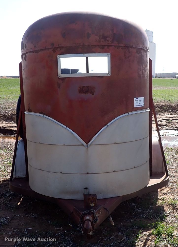 image for item DK4602 Schmitz BullMobile livestock trailer