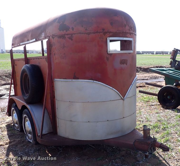 image for item DK4602 Schmitz BullMobile livestock trailer