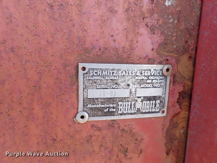 image for item DK4602 Schmitz BullMobile livestock trailer