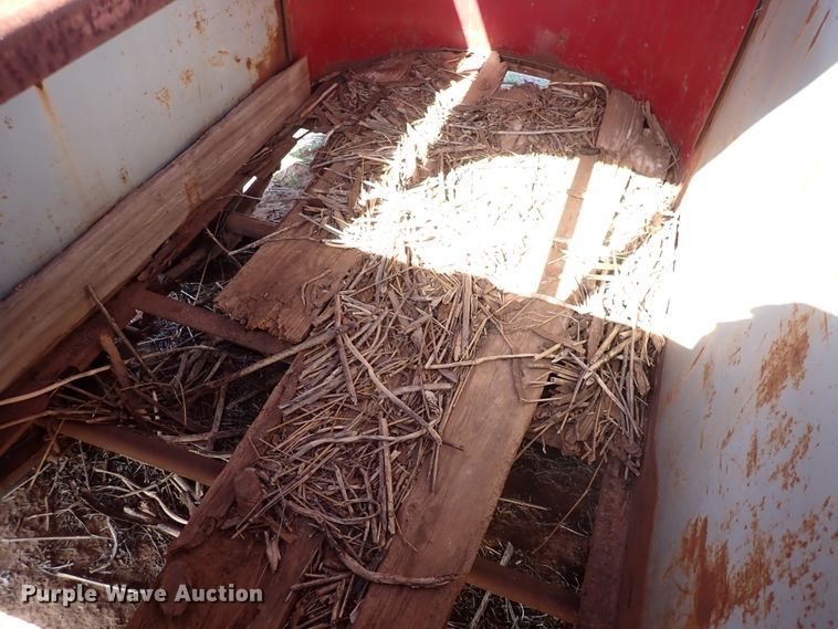 image for item DK4602 Schmitz BullMobile livestock trailer