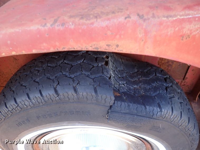 image for item DK4602 Schmitz BullMobile livestock trailer