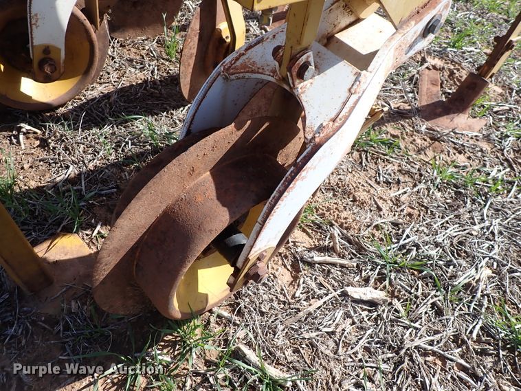 image for item DK4605 Buffalo  row crop cultivator