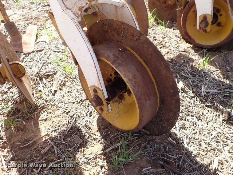 image for item DK4605 Buffalo  row crop cultivator