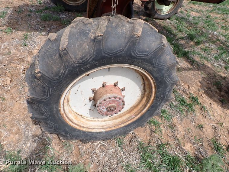 image for item DK4612 Hagie 473  Hi-Tractor Hi-Crop sprayer