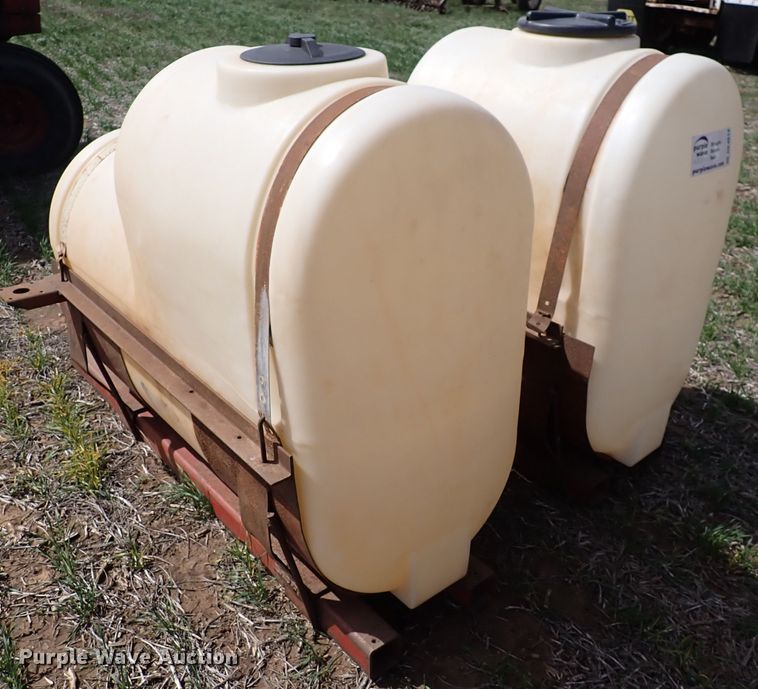 image for item DK4614 (2) poly tanks