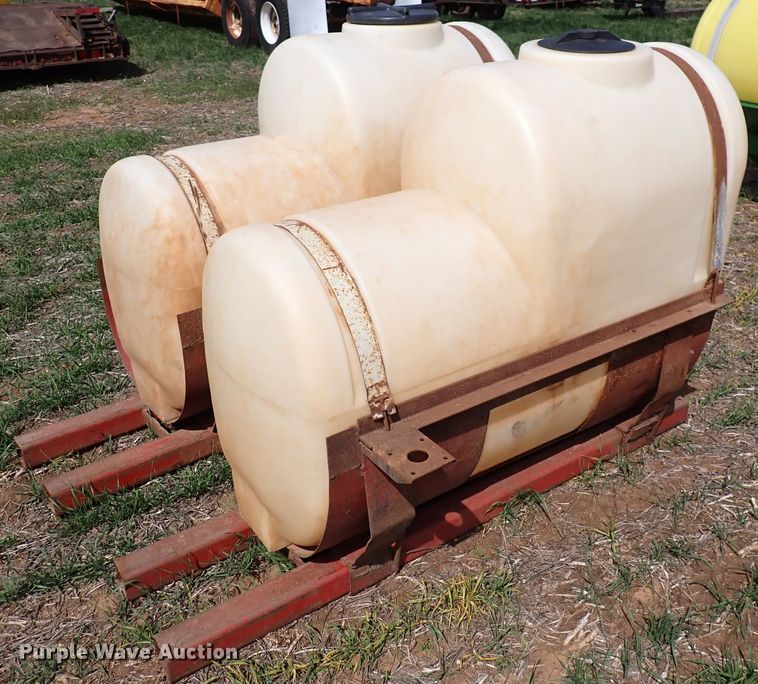 image for item DK4614 (2) poly tanks