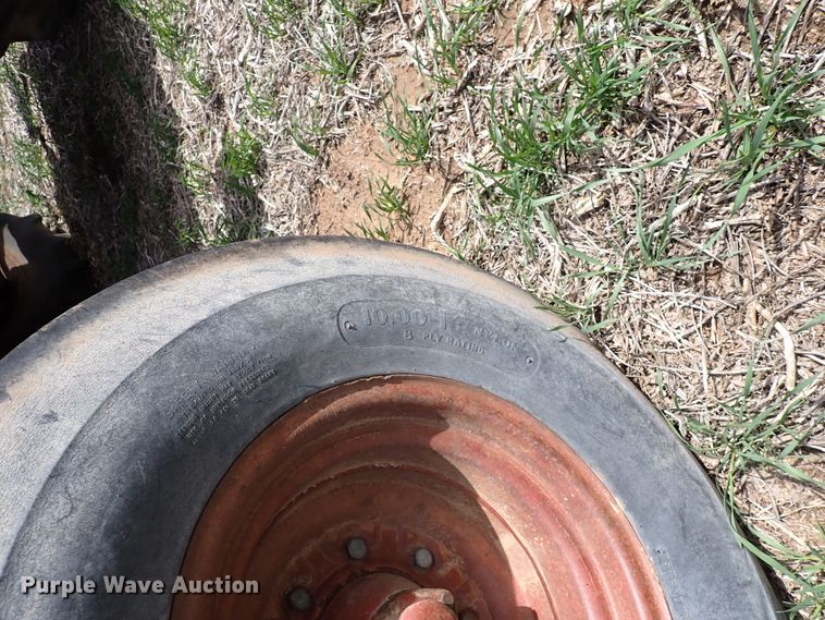 image for item DK4615 International 856  tractor