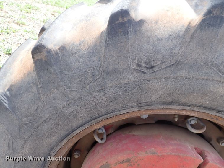 image for item DK4615 International 856  tractor