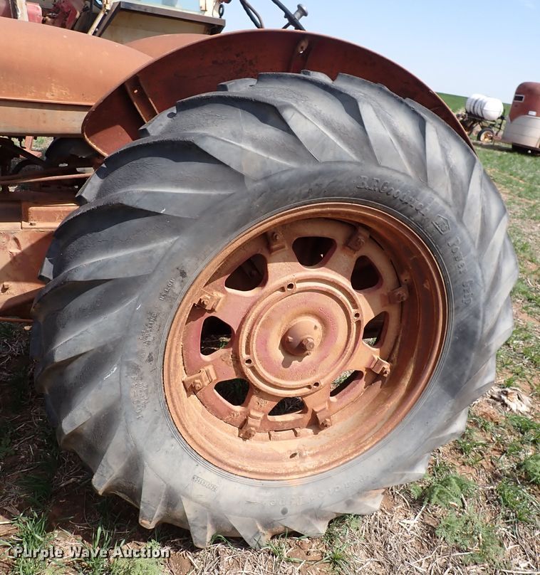 image for item DK4616 McCormick-Deering WD-9  tractor