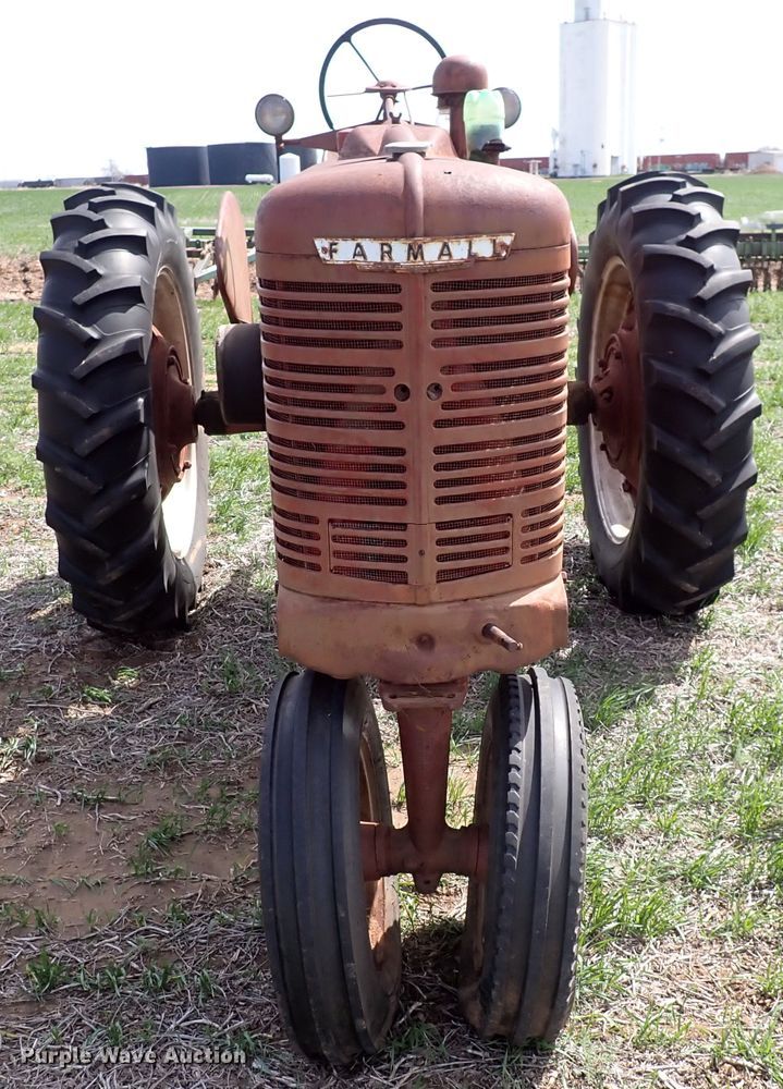 image for item DK4617 Farmall M  tractor