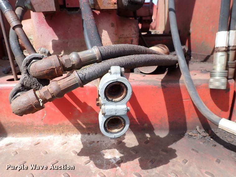 image for item DK4618 International 856  tractor