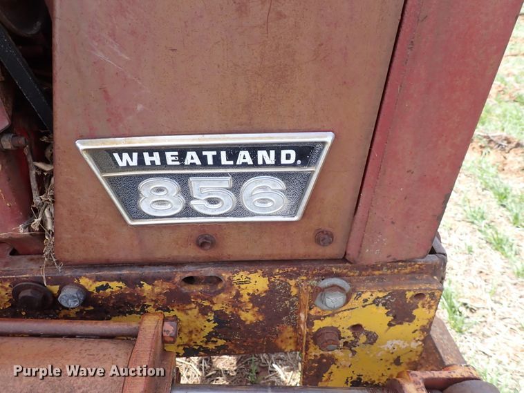 image for item DK4618 International 856  tractor