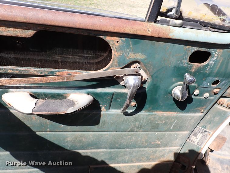 image for item DK4621 1954 GMC 250  grain truck