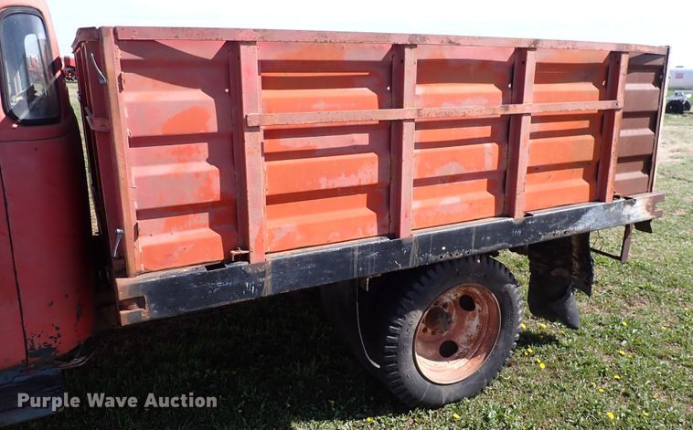 image for item DK4621 1954 GMC 250  grain truck