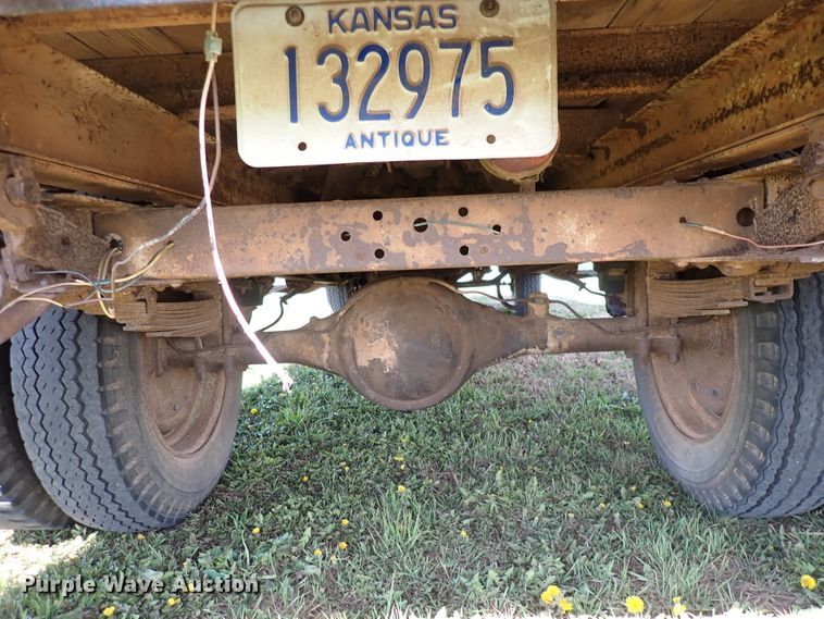 image for item DK4621 1954 GMC 250  grain truck