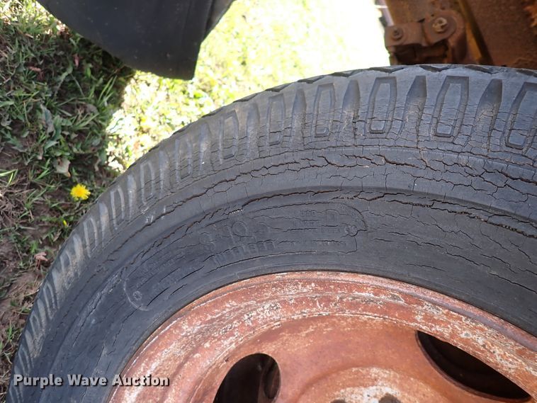 image for item DK4621 1954 GMC 250  grain truck