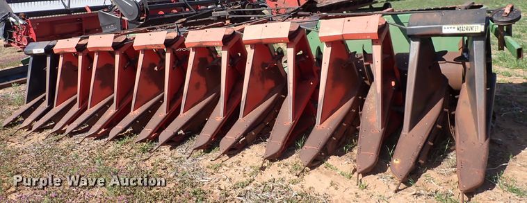 image for item DK4623 John Deere 218  corn head