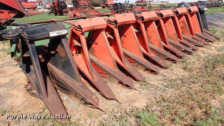 image for item DK4623 John Deere 218  corn head