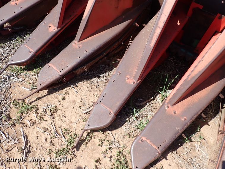 image for item DK4623 John Deere 218  corn head