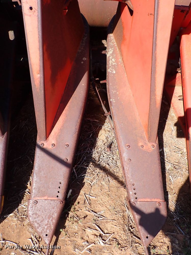 image for item DK4623 John Deere 218  corn head