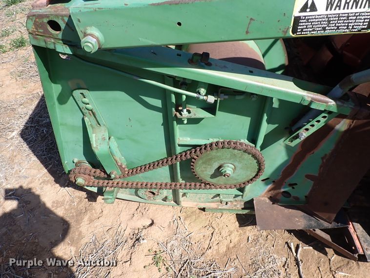 image for item DK4623 John Deere 218  corn head
