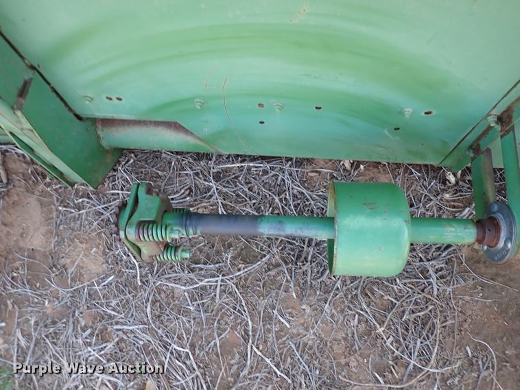 image for item DK4623 John Deere 218  corn head