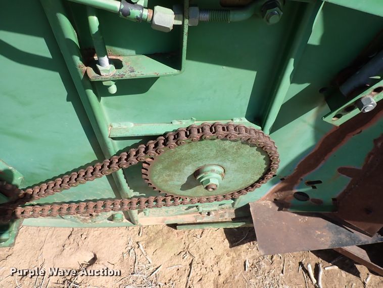image for item DK4623 John Deere 218  corn head