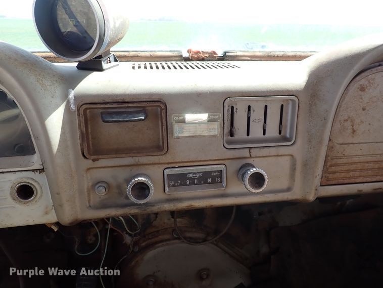 image for item DK4627 1962 Chevrolet 60  grain truck