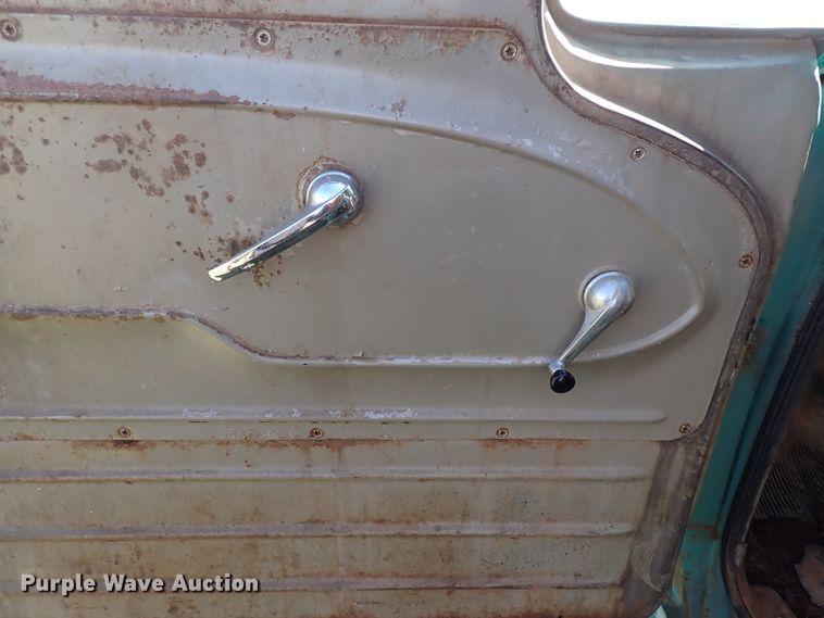 image for item DK4627 1962 Chevrolet 60  grain truck