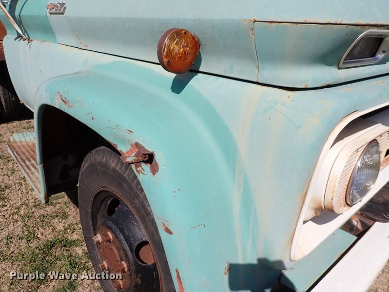 image for item DK4627 1962 Chevrolet 60  grain truck