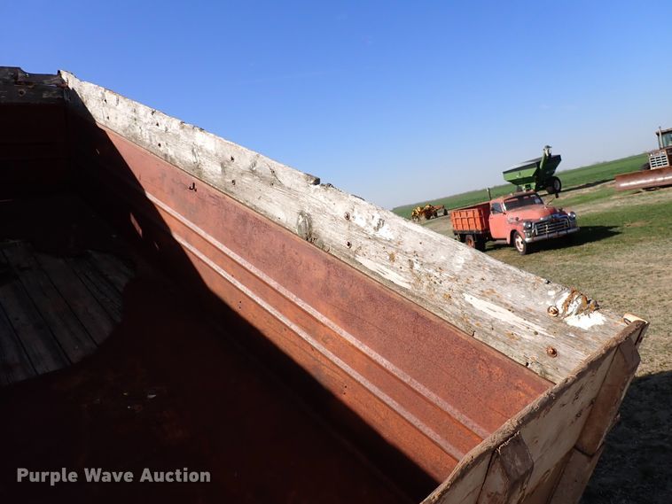 image for item DK4627 1962 Chevrolet 60  grain truck