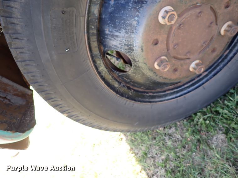 image for item DK4627 1962 Chevrolet 60  grain truck