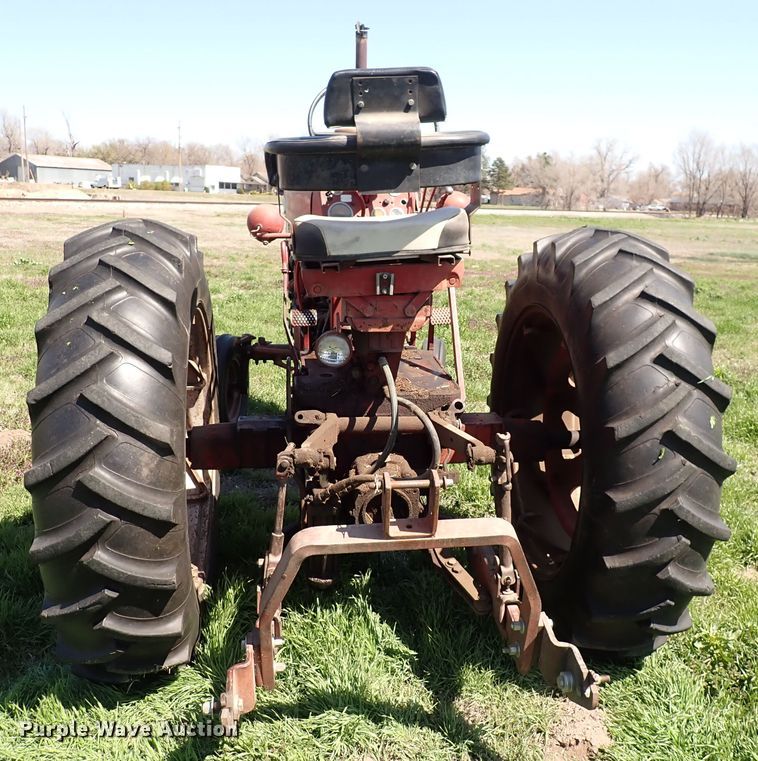 image for item DK4649 Farmall 460  tractor