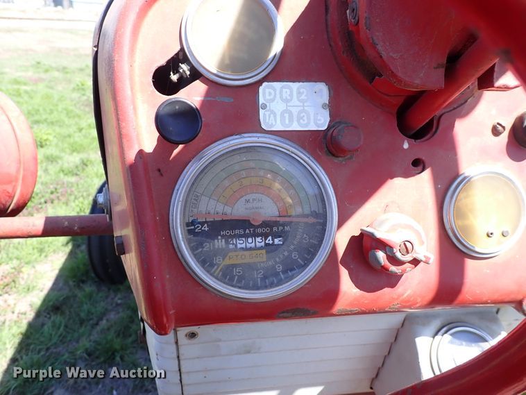 image for item DK4649 Farmall 460  tractor