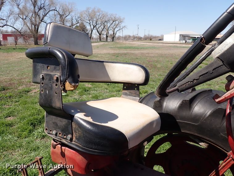 image for item DK4649 Farmall 460  tractor