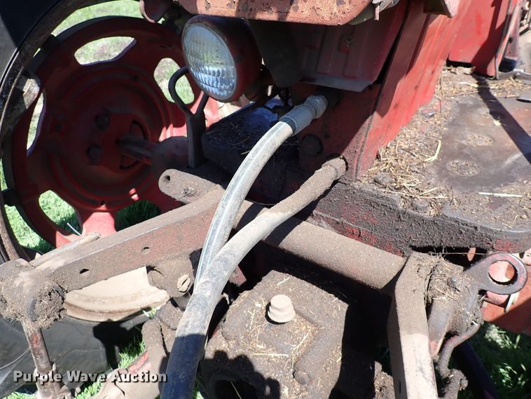 image for item DK4649 Farmall 460  tractor