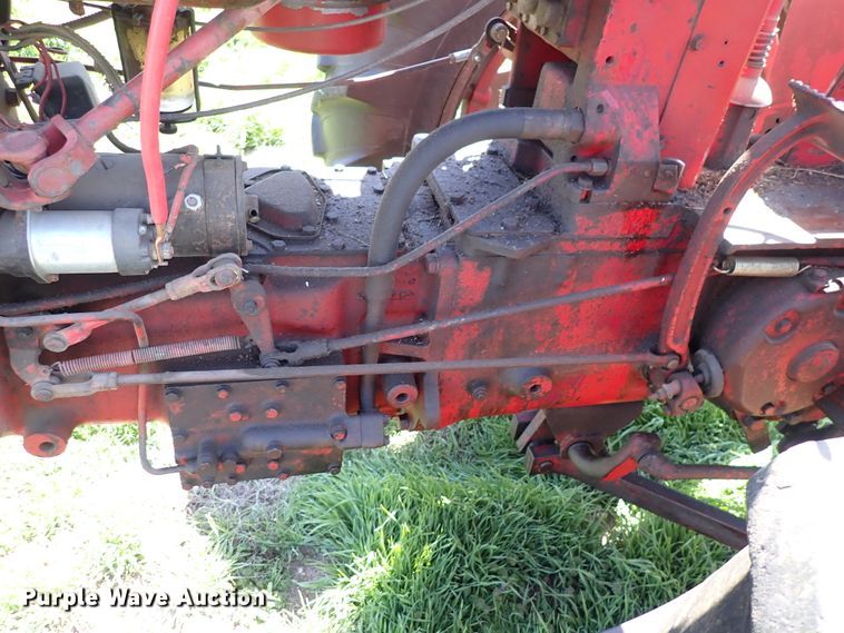 image for item DK4649 Farmall 460  tractor